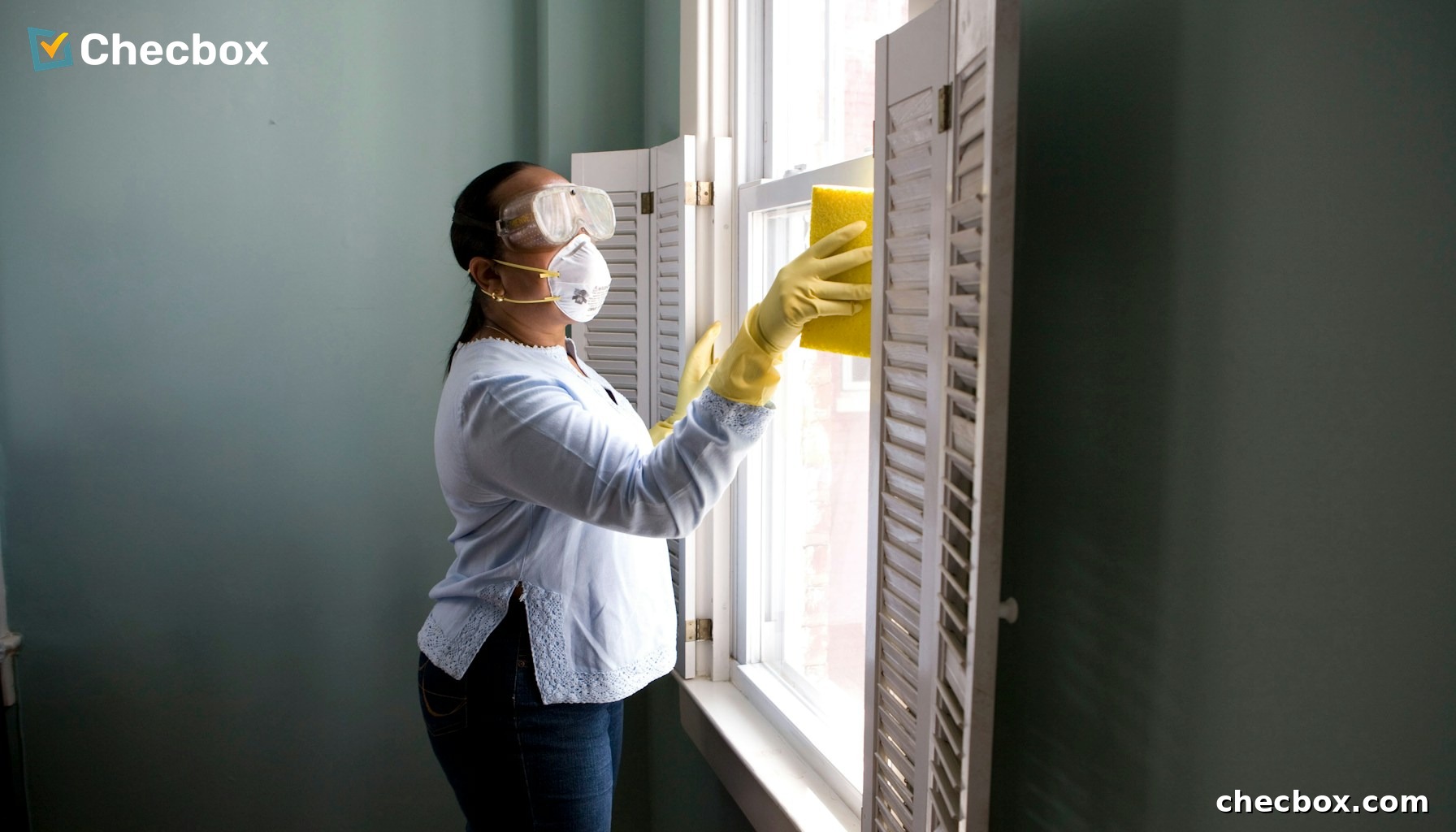 Cleaning business team with scheduling software